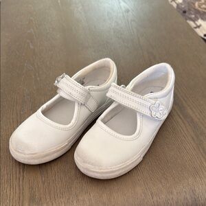 Keds - White Kids size 8.5 Mary Jane Shoes
